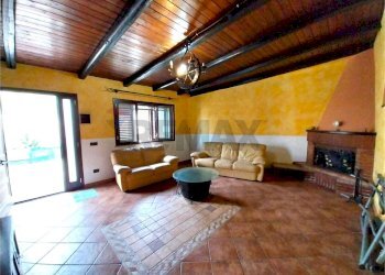 Soggiorno - Casa semi indipendente Contrada Costa Pisone
 
int.2 piano terra, Augusta - foto 6