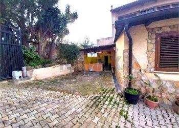 Casa all\'aperto - Casa semi indipendente Contrada Costa Pisone
 
int.2 piano terra, Augusta - foto 29