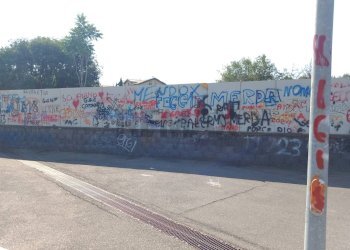 Edificio all\'aperto - Terreno agricolo Via santissimo crocifisso
 
Snc, San Giovanni la Punta - foto 12