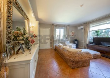 Soggiorno - Villa via assisi prima traversa
 
9, Trecastagni - foto 6