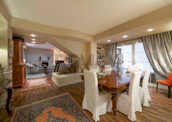 Sala da pranzo - Villa via assisi prima traversa
 
9, Trecastagni - foto 29