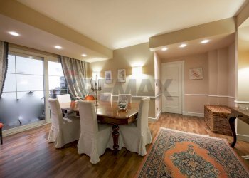 Sala da pranzo - Villa via assisi prima traversa
 
9, Trecastagni - foto 30