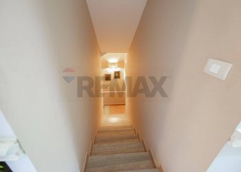 Scale - Villa via assisi prima traversa
 
9, Trecastagni - foto 33