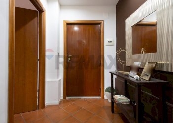 Hall / corridoio - Quadrilocale Via: Antonino Di San Giuliano, Sant'Agata Li Battiati - foto 17