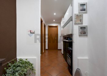 Hall / corridoio - Quadrilocale Via: Antonino Di San Giuliano, Sant'Agata Li Battiati - foto 18