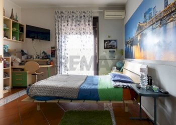 Camera / camera da letto - Quadrilocale Via: Antonino Di San Giuliano, Sant'Agata Li Battiati - foto 23