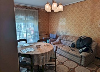 Sala da pranzo - Trilocale Viale Bummacaro
 
16, Catania - foto 2