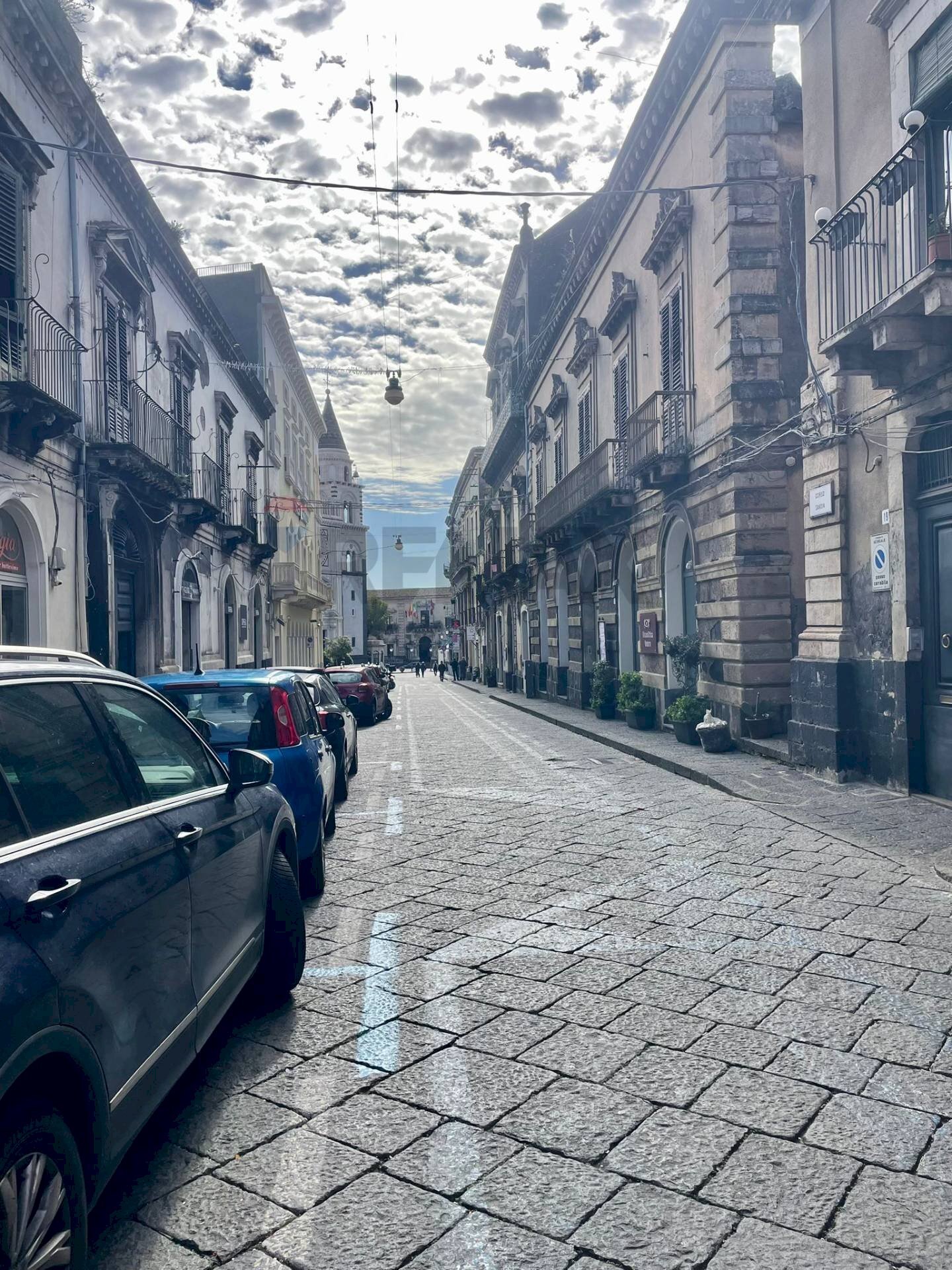 Edificio all\'aperto - Commercial Premises Corso Savoia
 
14, Acireale - photo 3