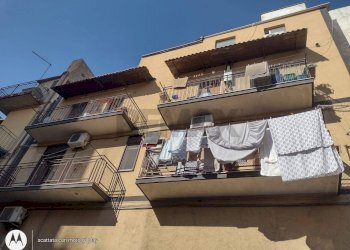 Edificio all\'aperto - Appartamento Via Cronato
 
38, Catania - foto 1