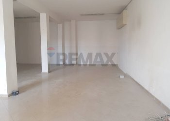Stanza vuota - Locale Commerciale Viale Trieste
 
51, Caltanissetta - foto 3