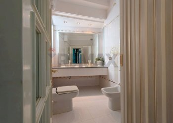 Bagno - Appartamento Via Mozzillo Iaccarino
 
8, Manfredonia - foto 15