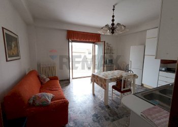 Sala da pranzo - Trilocale Via Umberto I
 
125, Ischitella - foto 2