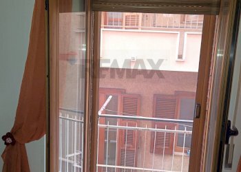 Balcone - Trilocale Via Umberto I
 
125, Ischitella - foto 11