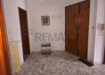 Hall / corridoio - Trilocale Via Umberto I
 
125, Ischitella - foto 14