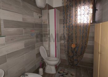 Bagno - Trilocale Via Umberto I
 
125, Ischitella - foto 17