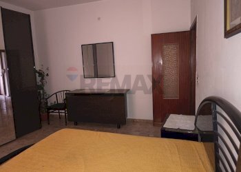 Camera / camera da letto - Trilocale Via Umberto I
 
125, Ischitella - foto 23