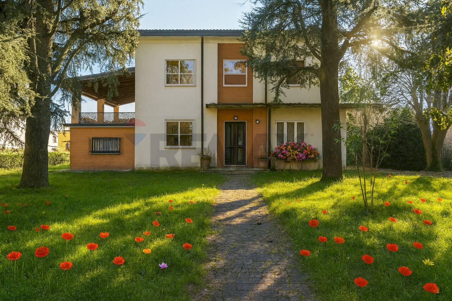 Casa all\'aperto - Villa Via Zocche
 
43, Rivarolo del Re ed Uniti - foto 1