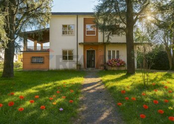 Casa all\'aperto - Villa Via Zocche
 
43, Rivarolo del Re ed Uniti - foto 1