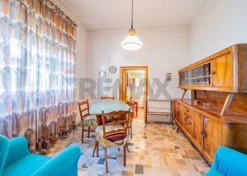 Sala da pranzo - Villa Via Zocche
 
43, Rivarolo del Re ed Uniti - foto 21