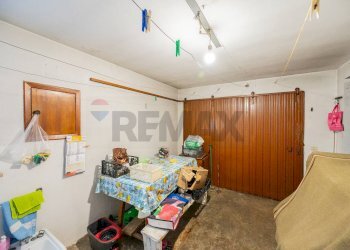 Camera / camera da letto - Villa Via Zocche
 
43, Rivarolo del Re ed Uniti - foto 32