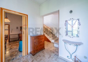 Hall / corridoio - Villa Via Zocche
 
43, Rivarolo del Re ed Uniti - foto 33