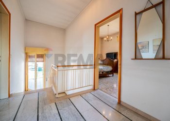 Hall / corridoio - Villa Via Zocche
 
43, Rivarolo del Re ed Uniti - foto 47