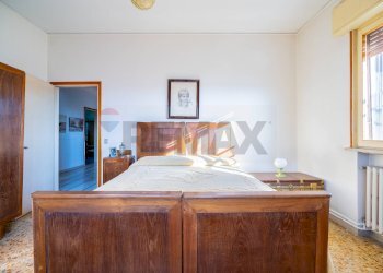 Camera / camera da letto - Villa Via Zocche
 
43, Rivarolo del Re ed Uniti - foto 52