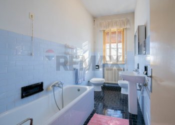 Bagno - Villa Via Zocche
 
43, Rivarolo del Re ed Uniti - foto 54