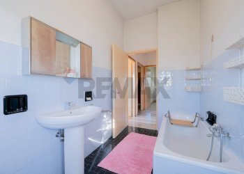 Bagno - Villa Via Zocche
 
43, Rivarolo del Re ed Uniti - foto 56