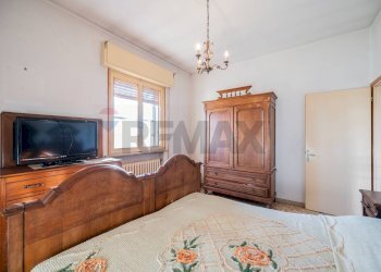 Camera / camera da letto - Villa Via Zocche
 
43, Rivarolo del Re ed Uniti - foto 64