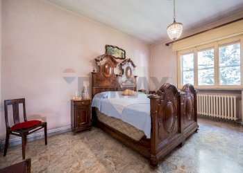 Camera / camera da letto - Villa Via Zocche
 
43, Rivarolo del Re ed Uniti - foto 70