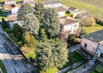 Edificio all\'aperto - Villa Via Zocche
 
43, Rivarolo del Re ed Uniti - foto 86