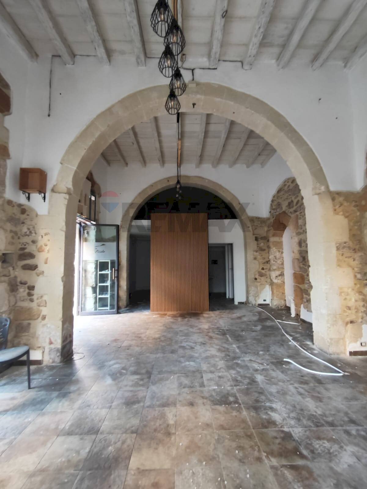 Stanza vuota - Negozio Via Trieste
 
16, Siracusa - foto 3