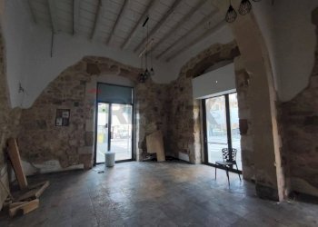 Stanza vuota - Shop Via Trieste
 
16, Siracusa - photo 9