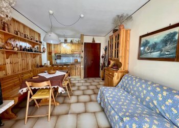 Sala da pranzo - Bilocale Via Pinete del Pizzalto
 
10, Campo di Giove - foto 14