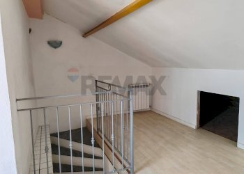 Scale - Independent house Borgomaro - photo 12