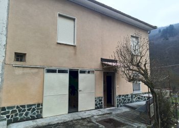 Casa all\'aperto - Casa semi indipendente Via Piano Soprano
 
5, Bormida - foto 1