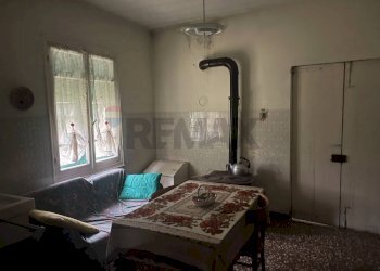 Sala da pranzo - Casa semi indipendente Via Piano Soprano
 
5, Bormida - foto 28