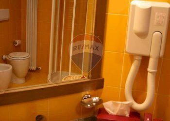 Bagno - Bilocale Largo delle Poste
 
39, Cortina d'Ampezzo - foto 17