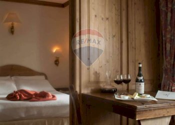 Camera / camera da letto - Bilocale Largo delle Poste
 
39, Cortina d'Ampezzo - foto 44