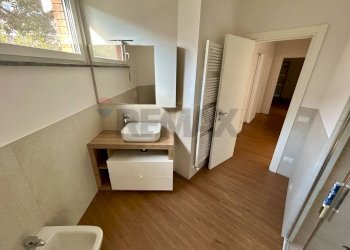 Bagno - Three-room apartment Lovere - photo 14