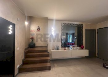 Scale - Casa semi indipendente VIA GERVASINI
 
10/A, Capriolo - foto 5