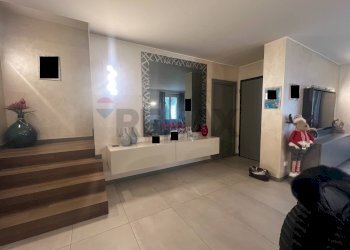 Soggiorno - Semi-detached house VIA GERVASINI
 
10/A, Capriolo - photo 5