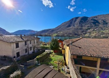 Vista delle montagne - Casa indipendente Endine Gaiano - foto 4