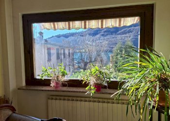 Balcone - Casa indipendente Endine Gaiano - foto 9