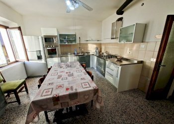 Cucina - Casa indipendente Endine Gaiano - foto 18