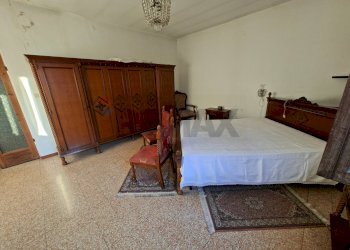 Camera / camera da letto - Casa indipendente Endine Gaiano - foto 24