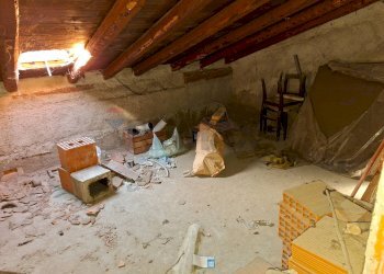 Stanza vuota - Casa indipendente Endine Gaiano - foto 49