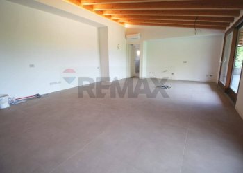 Stanza vuota - Attico Scanzorosciate - foto 10