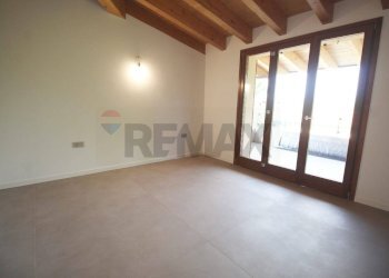 Stanza vuota - Attico Scanzorosciate - foto 13